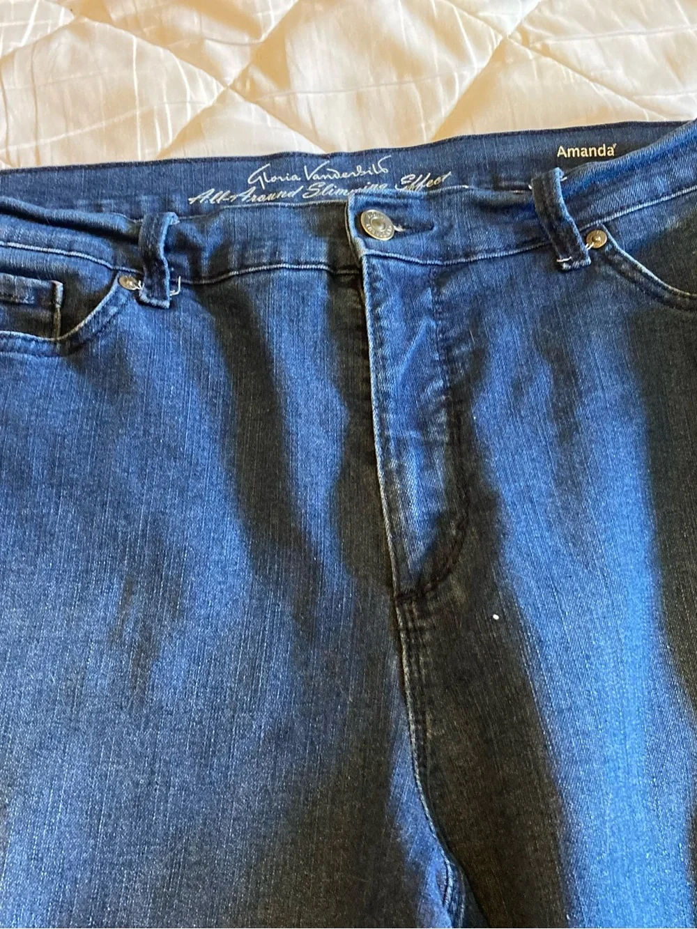 Gloria Vanderbilt Relaxed Capris Dark Blue Slimming Denim Jeans Womens Size 16 - Picture 2 of 15